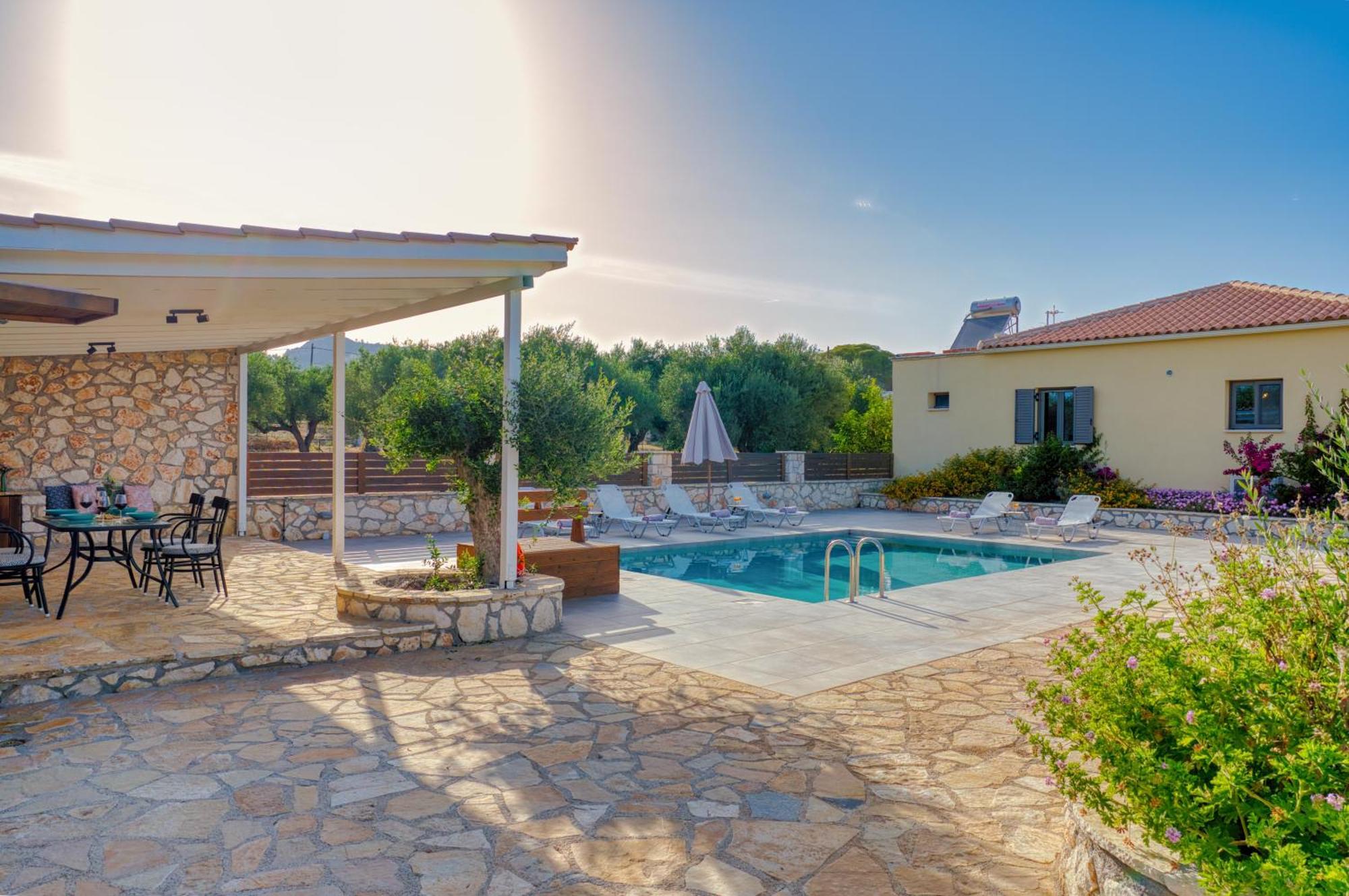 Astarte Villas - Astra Private Villas With Pool Vasilikós Exterior photo